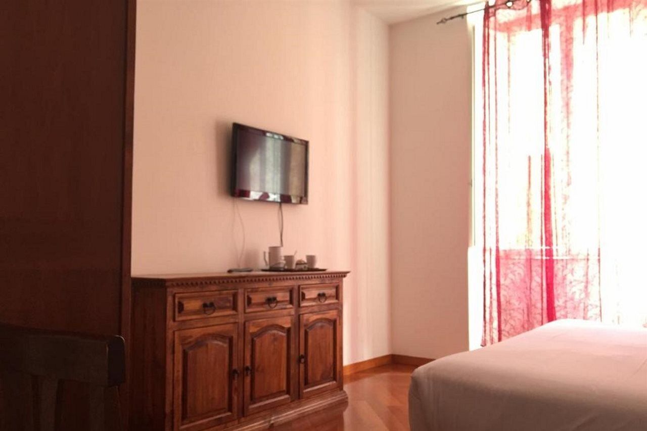 Hotel Nova Domizia à Rome Extérieur photo